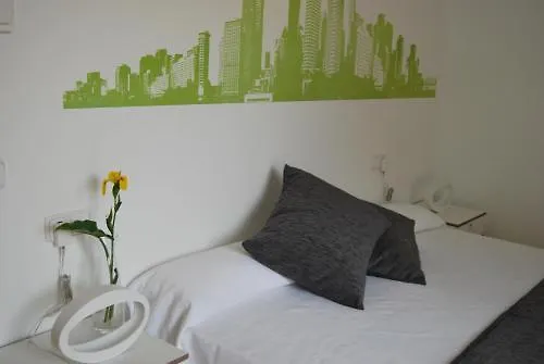 קאלה מילור Apartamentos Alborada 0*, קאלה מילור